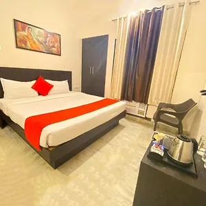 3* Hotel Ace Plaza